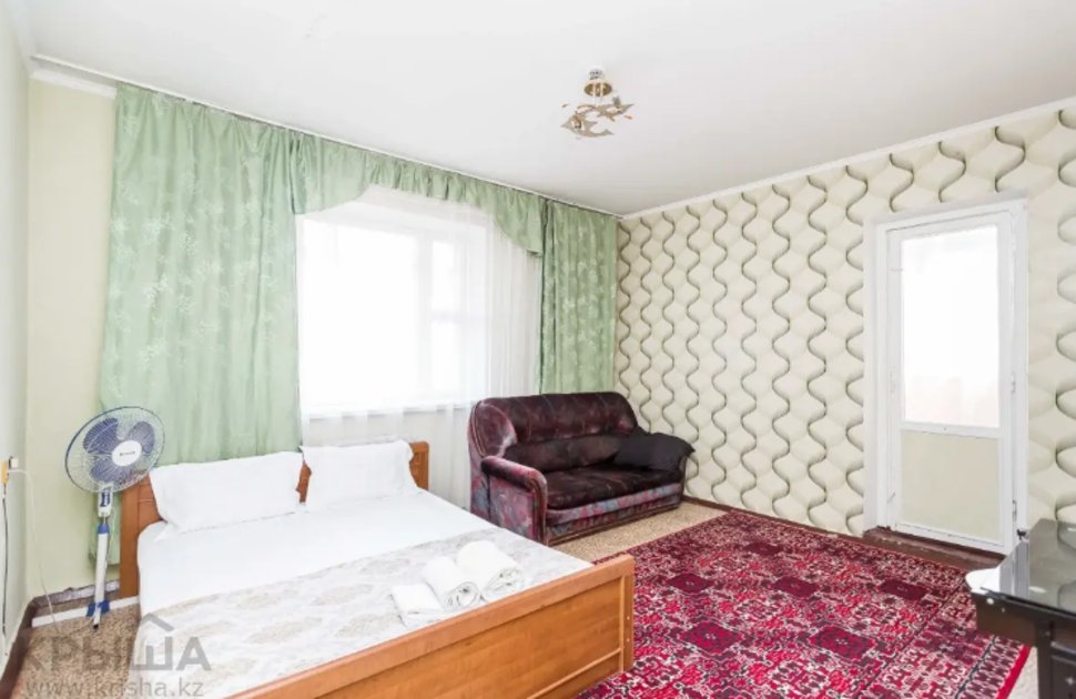 Интерьер 1-комнатная квартира, мкр. Самал-1, 24, 40 м², фото 3